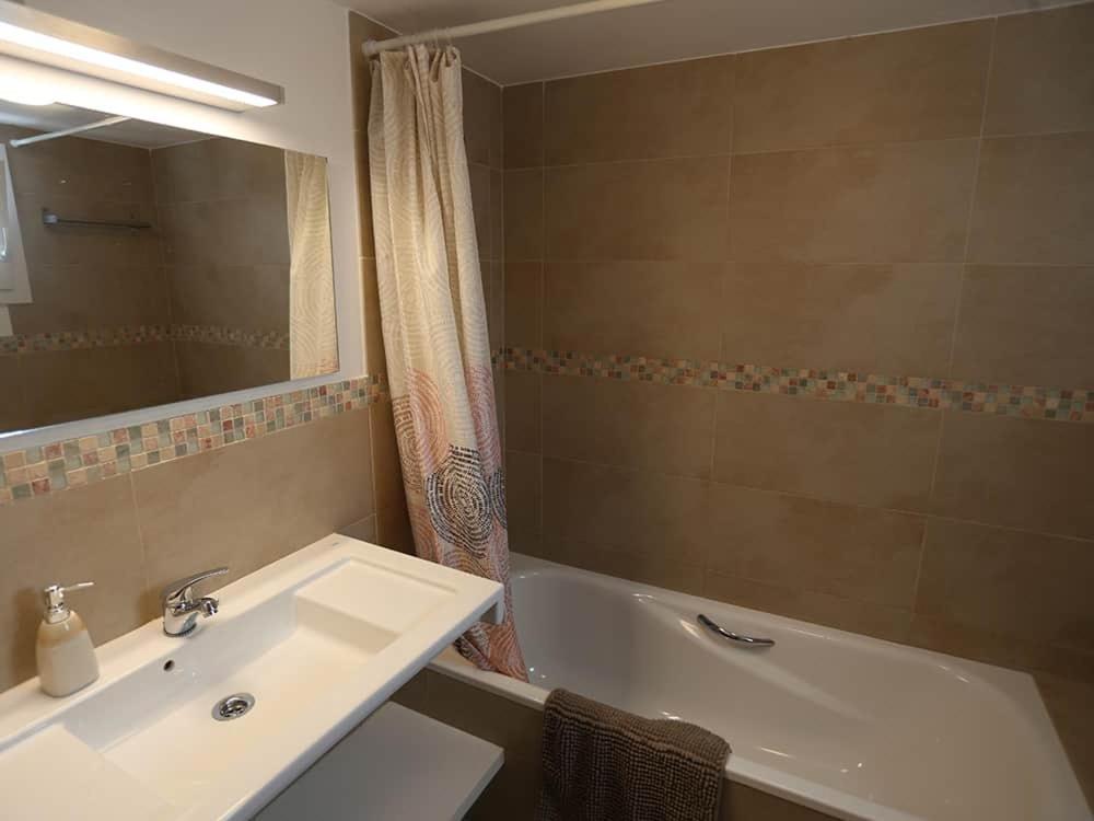 Villa Marina Calan Blanes Cala en Forcat Buitenkant foto